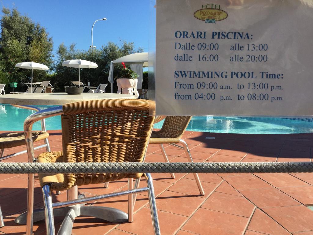 Hotel Parco Degli Ulivi 스케르네 외부 사진